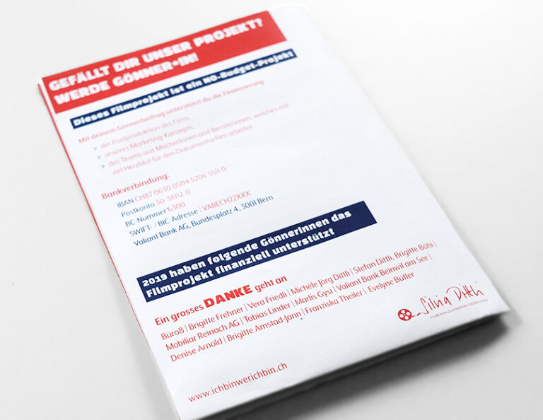 Rückseite Faltflyer A3 Gönnerwerbung für den Dokumentarfilm Ich bin, wer ich Rückseite Faltflyer A3 Gönnerwerbung für den Dokumentarfilm Ich bin, wer ich